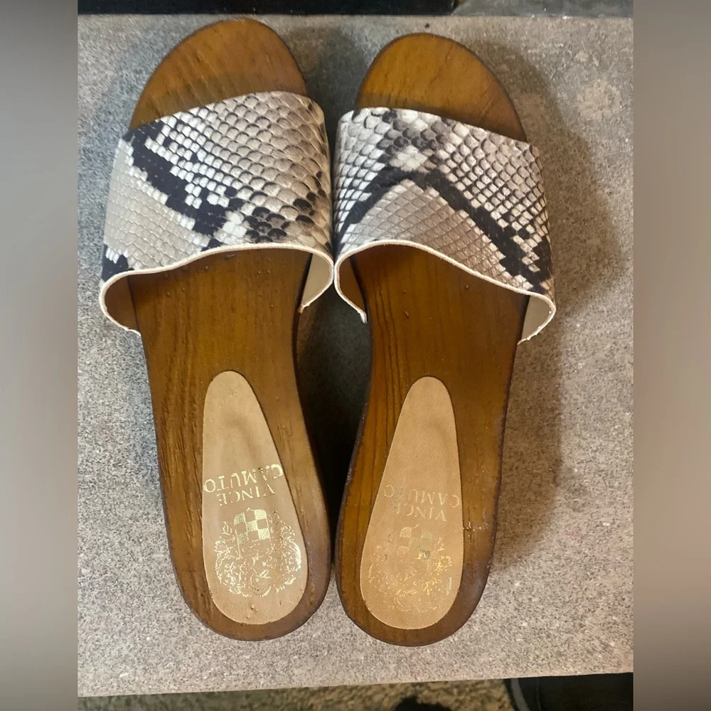 VINCE CAMUTO Women’s Sandal Trendan Platform Heel Leather size 8.5 NEW